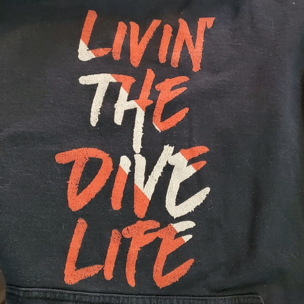 LIVIN' THE DIVE LIFE Black Hoodie size 2XL - Picture 10 of 10
